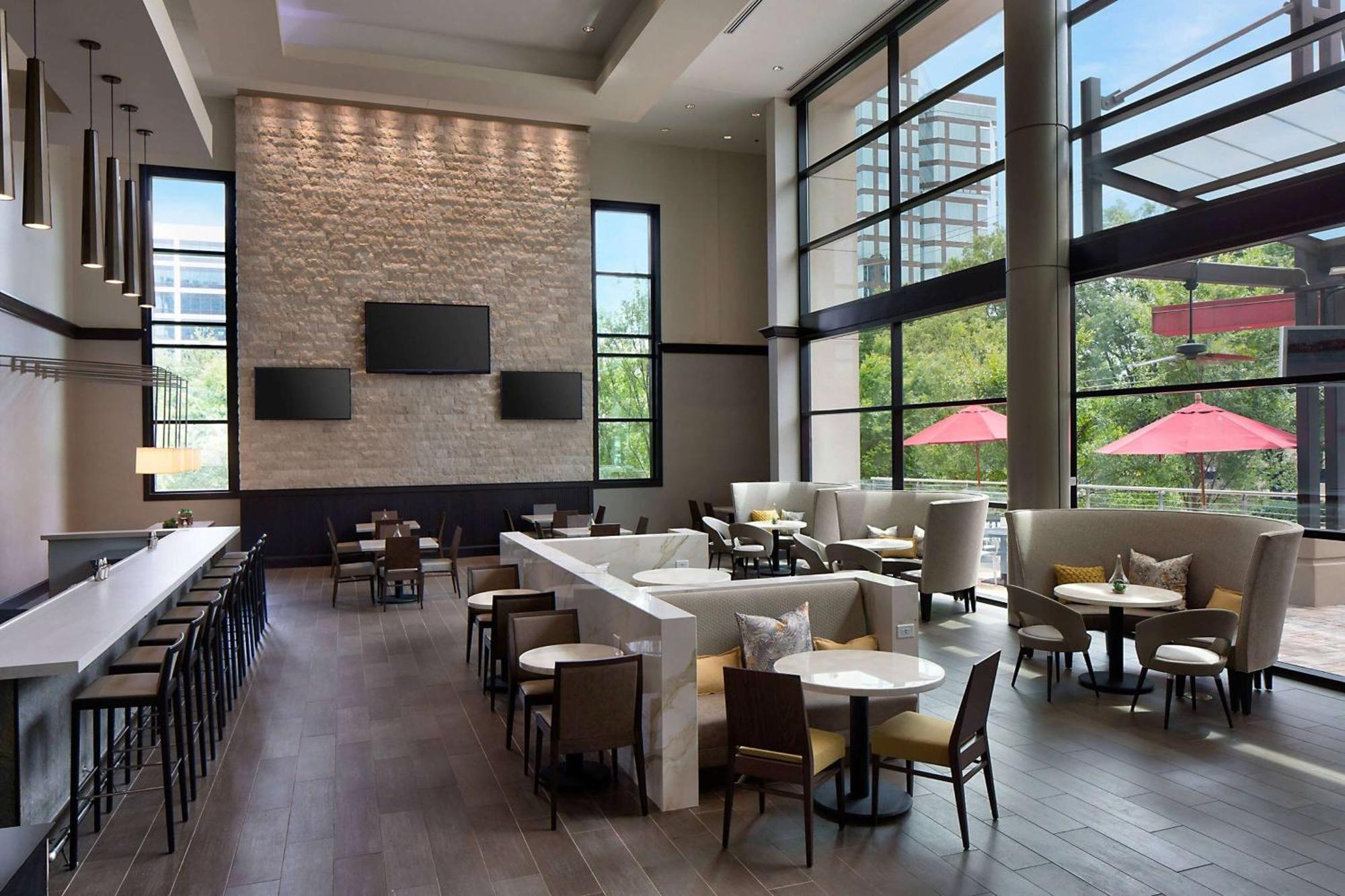 Wyndham Atlanta Buckhead Hotel & Conference Center Exterior foto